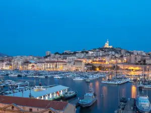 Popular Night Attractions in Marseille