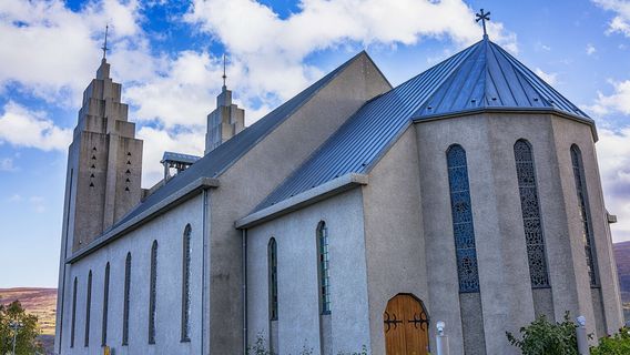 Akureyri church