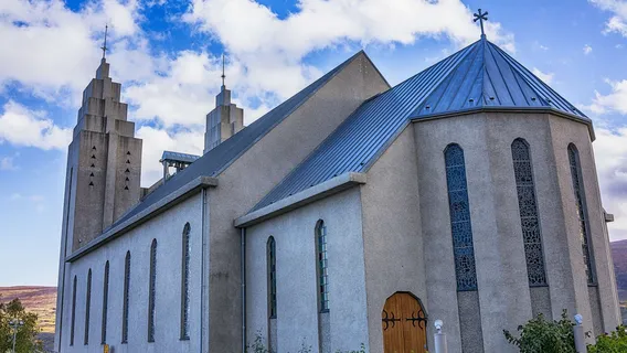 Akureyri church