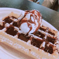 Maison Dandoy - Tea Room & Waffles張用戶圖片