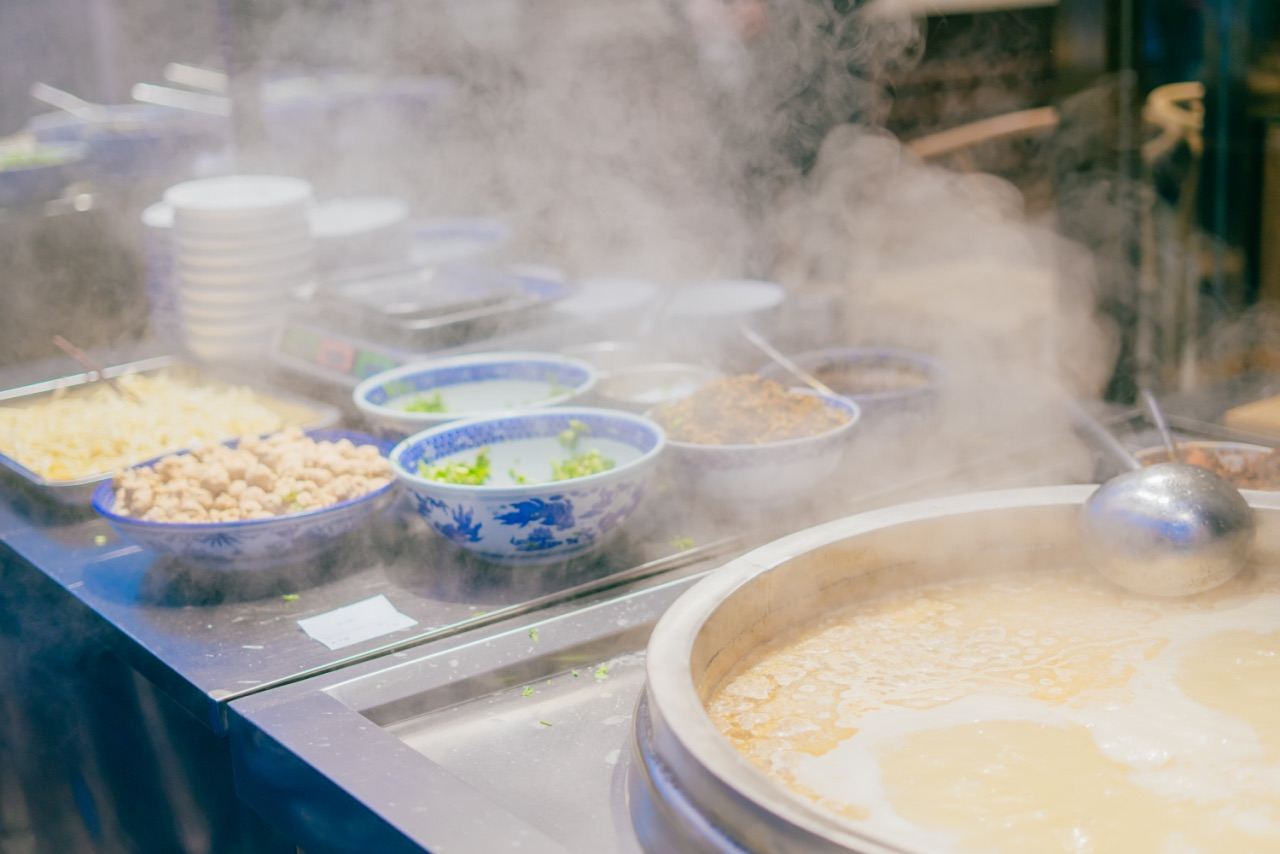 Tour giornaliero di mezza giornata (mattina) al Parco Circolare delle Mura di Xi'an, Torre della Campana e del Tamburo, Via Pedonale Shuyuanmen e Via Huimin