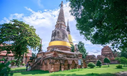 Wat Yai Chai Mongkol