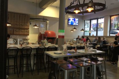 Il Casaro Pizzeria and Mozzarella Bar