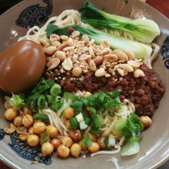 峨嵋小镇·天府小吃荟(勒泰店) User Photo