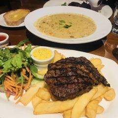 Captains Restaurant User Photo