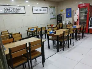 老馮家酸湯剁蕎面