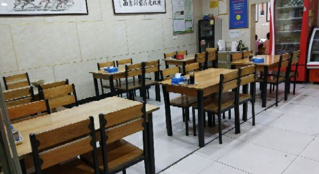 老馮家酸湯剁蕎面