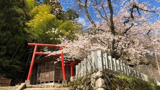 诹访神社相较于其他日本的道都府县，长崎好像没有太听说哪个神社