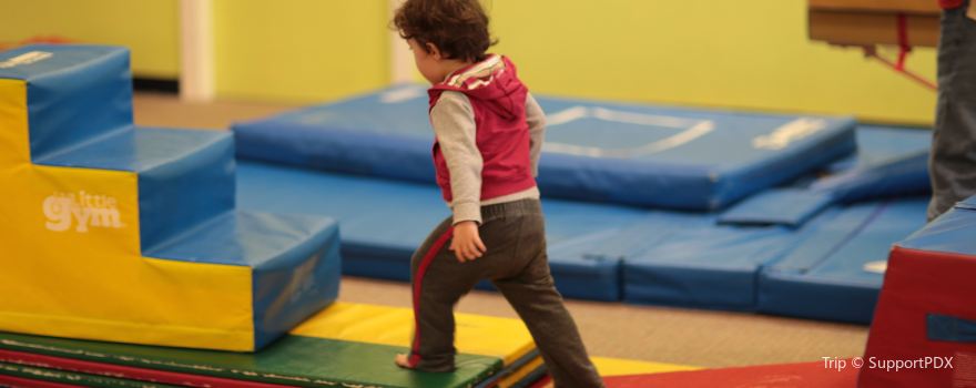 Dizzy Rascals play centre Laurencekirk