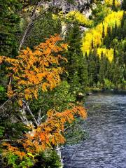 Bear Lake Trailhead