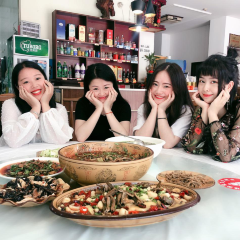 LIN JIANG SHAN SI User Photo