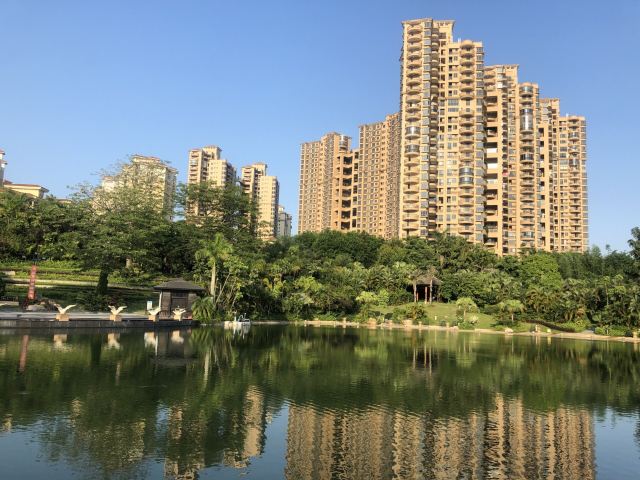 쥐룽 마을