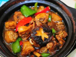 Yiweiju Braised chicken steamed sice (santai)