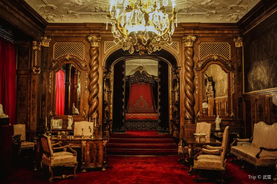 2_Peleș Castle