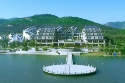 Rizhaosongyuehulanhaijunhuada Restaurant