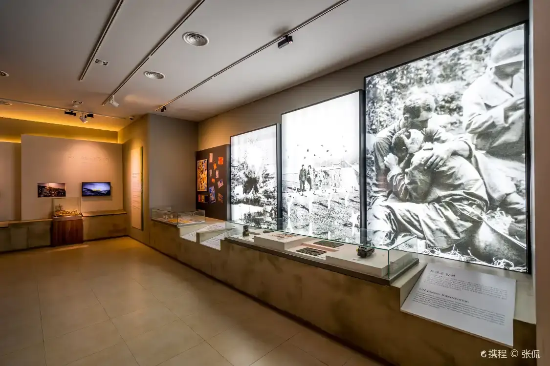 Hotels near Busan Museum