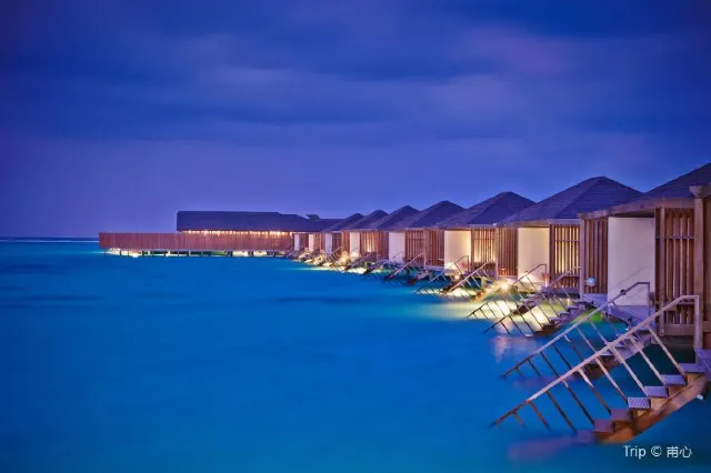The Dream of Isolated Holiday: Maldives resort