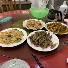 何记乡村菜馆 User Photo