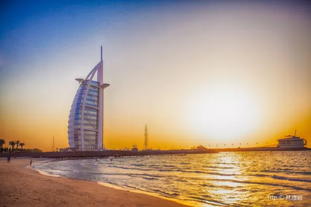The 8 Fantastic Extreme Adventures in Dubai travel notes and guides ...
