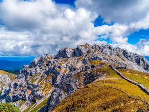 Shangri-La, The Impression of The Most Beautiful Snow Mountain