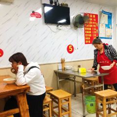 LEHUI HUNTUN User Photo