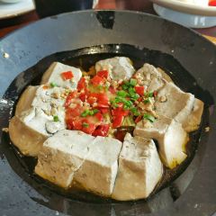 Bigger Tradish 여행 사진
