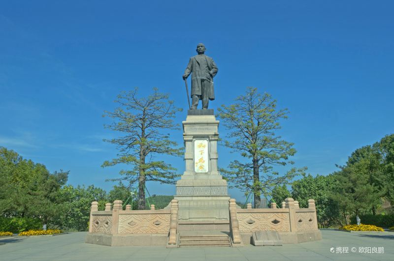 客家文化公園-西門広場