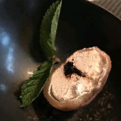 Black Thai User Photo