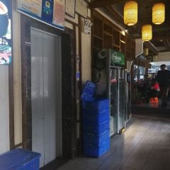 寨子里的钵钵菜(凤凰虹桥店) User Photo