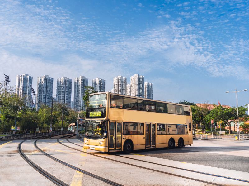 Hong Kong Tramways (Ding Ding)
