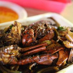 Lung Yai Thai Tapas User Photo