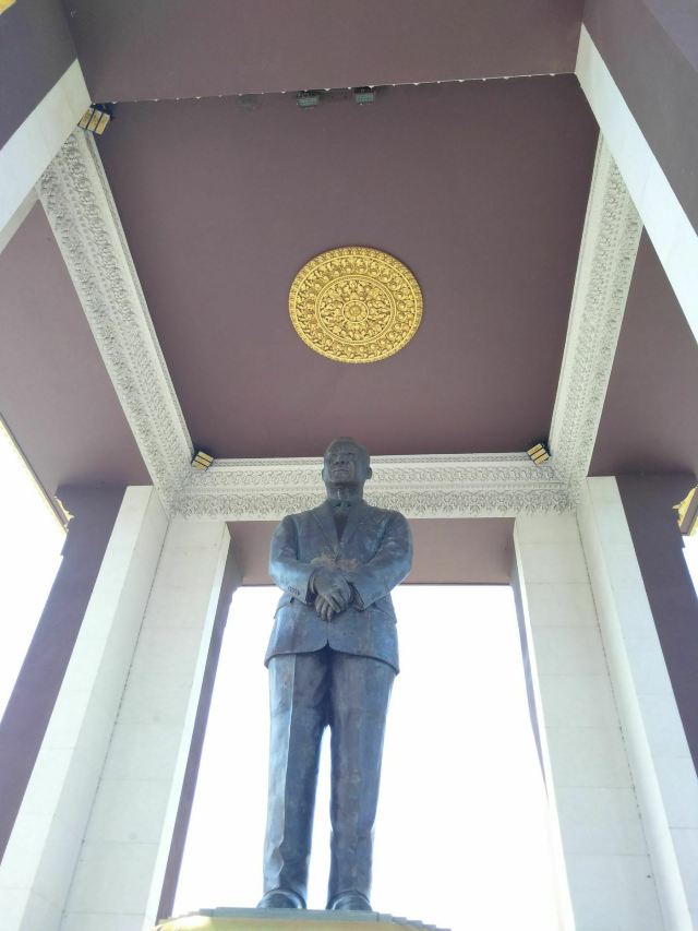 Statue of King Father Norodom Sihanouk