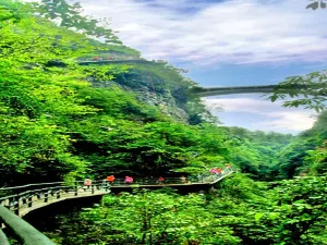 Enshi Dixin Valley Scenic Spot