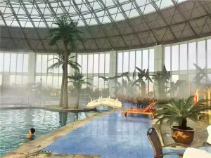 Hot Spring in Shenghao Seasons Hotel