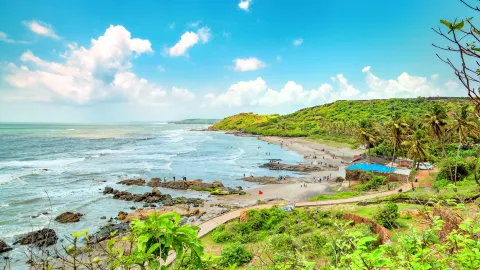 安朱納海 travel destination