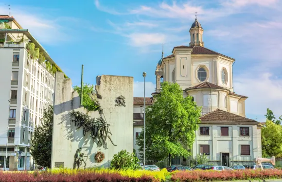 聖貝納迪諾骸骨教堂+威尼斯門+克雷莫納主教座堂一日遊