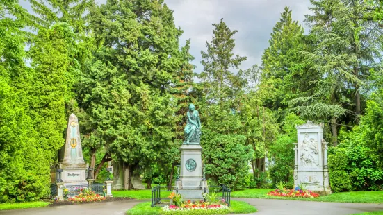 Central Cemetery