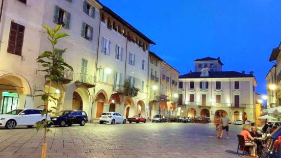 Senza Tempo Reviews Food Drinks In Biella Trip Com