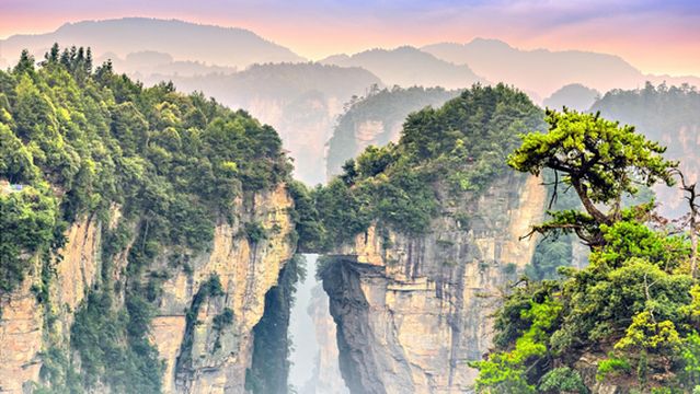The Rocky Natural Bridge