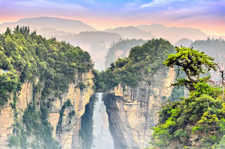 Hotels near 72 Qilou Cultural Tourism Town
