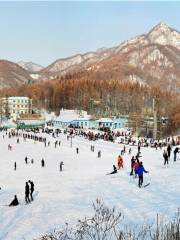 Zhuqueshan Ski Field