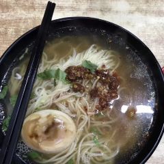 朝鲜老太太冷面馆(新华街店) User Photo