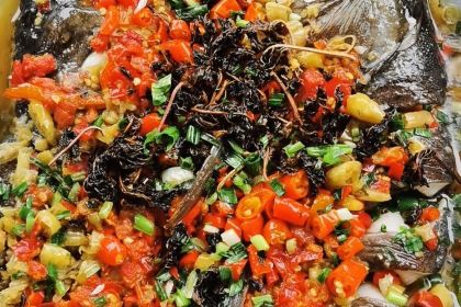 罗家冲柴火饭庄