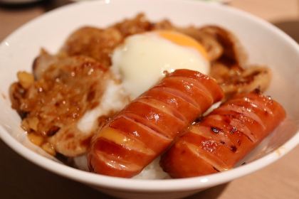 Tokachi Buta-don Ippin Sapporo Kitajujo Ten