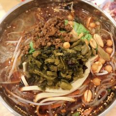 SU XIANG MEN DI User Photo