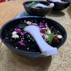 百万卤鹅重庆菜馆·家宴旗舰店(动物园店) User Photo