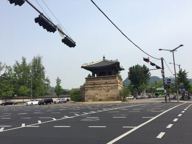 東十字閣