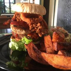 The Irish Embassy Pub, Restaurant and Sports Bar User Photo