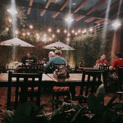 Roadhouse Cafe Thamel User Photo