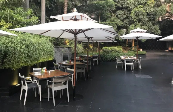 Citrus at the Leela Palace Bangalore